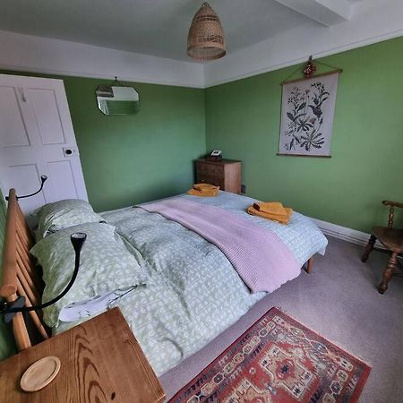 Cheerful Two Bedroom Cottage In The Forest Of Dean Lydbrook 外观 照片
