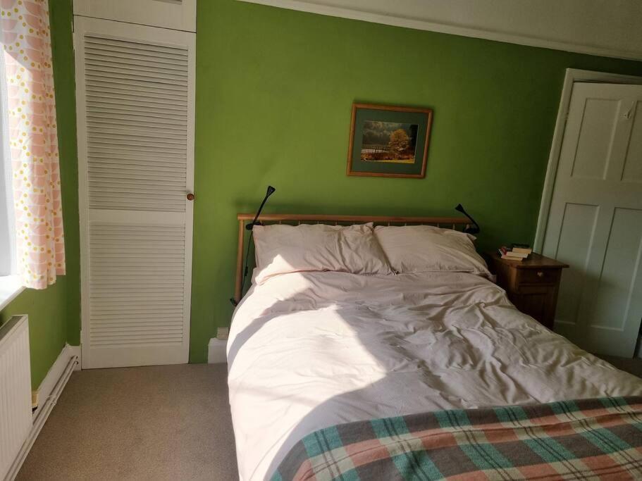 Cheerful Two Bedroom Cottage In The Forest Of Dean Lydbrook 外观 照片