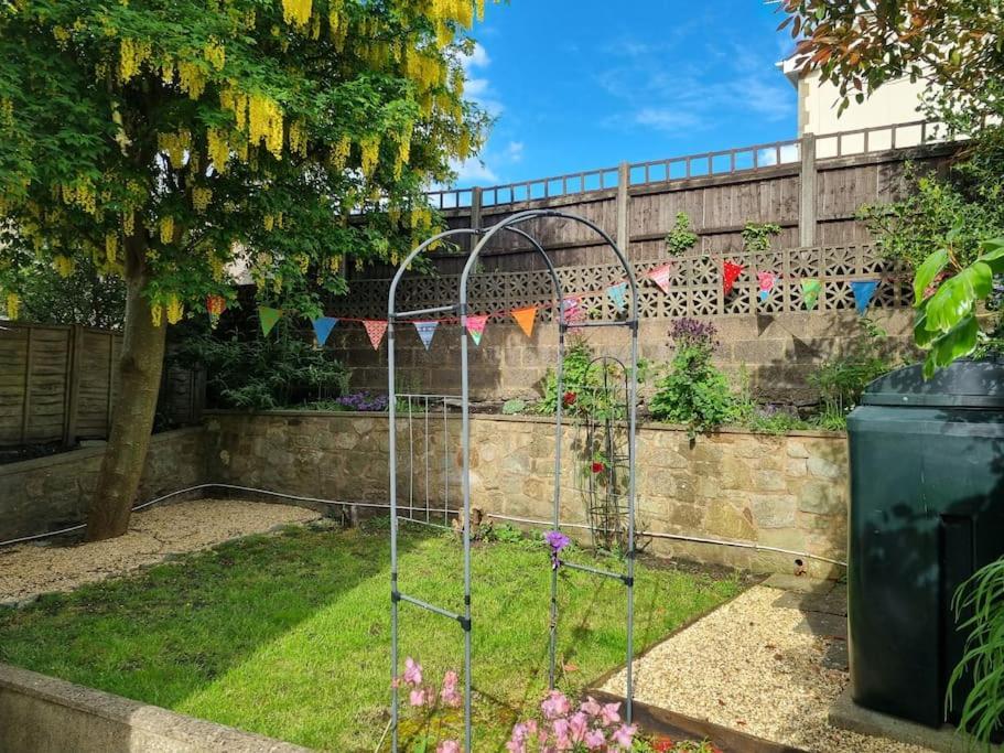 Cheerful Two Bedroom Cottage In The Forest Of Dean Lydbrook 外观 照片