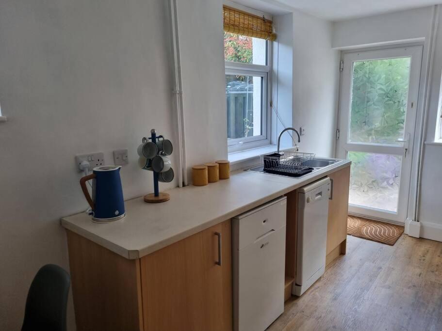 Cheerful Two Bedroom Cottage In The Forest Of Dean Lydbrook 外观 照片